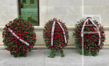 Проходит церемония прощания с народным артистом Расимом Балаевым