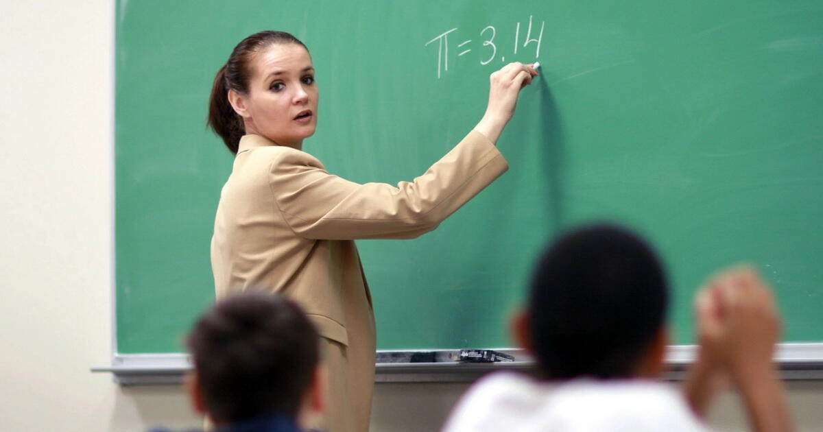 50 тысяч учителей могут остаться без работы — Али Ахмедов