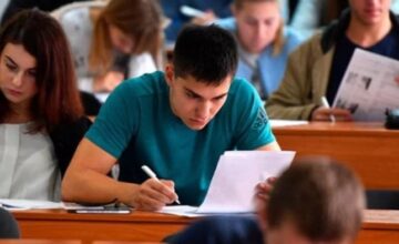 РАДОСТНАЯ НОВОСТЬ для студентов: Будет выдана дополнительная стипендия