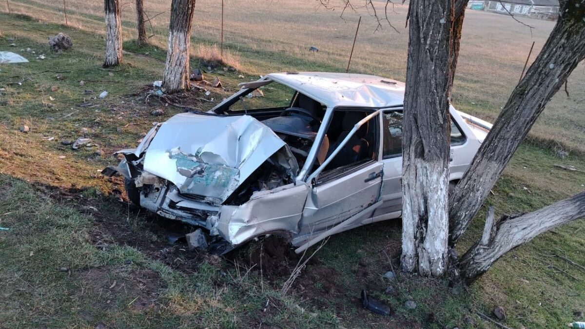 В Шамкире произошло два ДТП одновременно, 4 человека пострадали