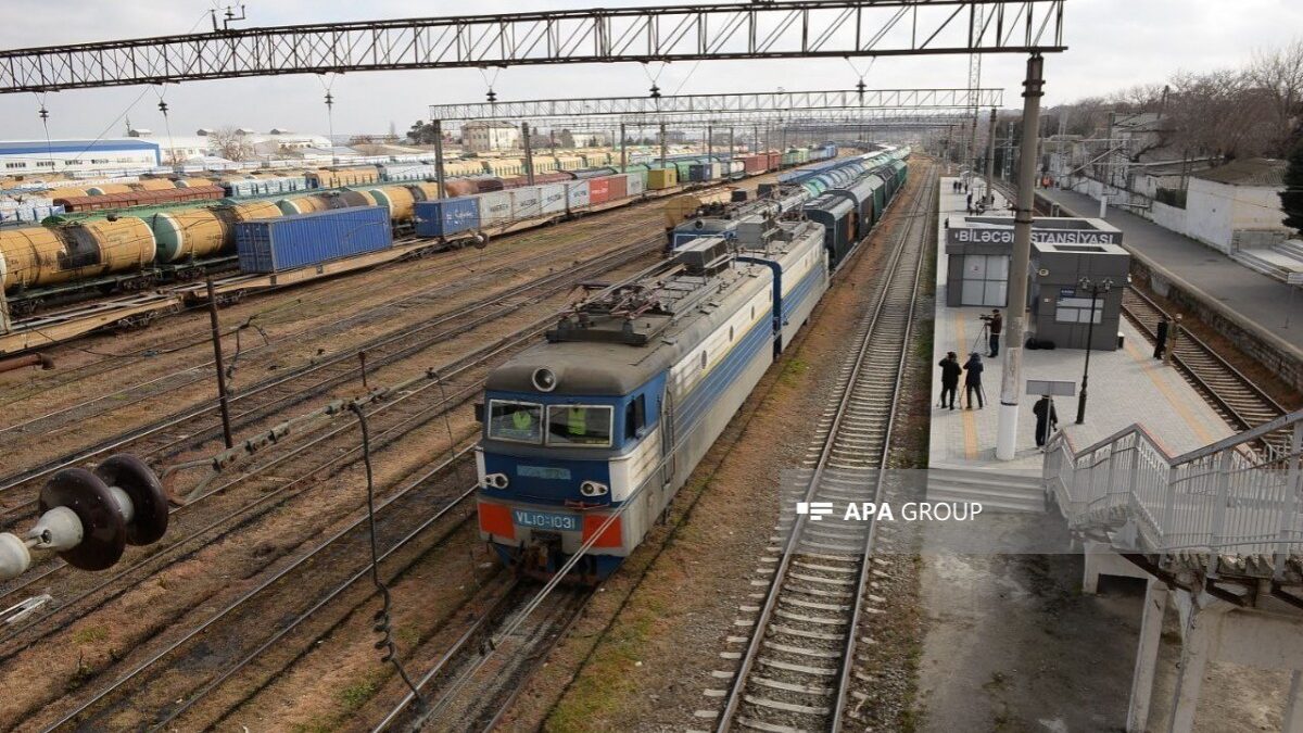 Транзитом через территорию Азербайджана в Армению отправлены удобрения и гречка – ВИДЕО