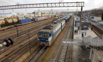 Транзитом через территорию Азербайджана в Армению отправлены удобрения и гречка – ВИДЕО