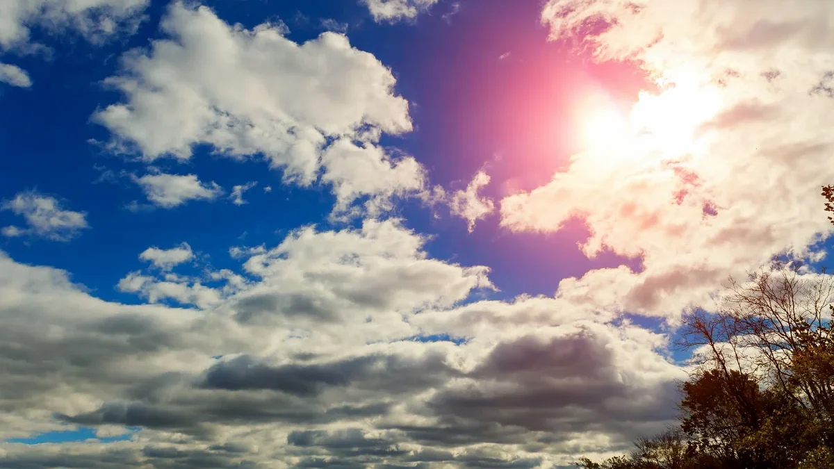 Завтра в Баку будет 10 градусов тепла, в горных районах выпадет снег