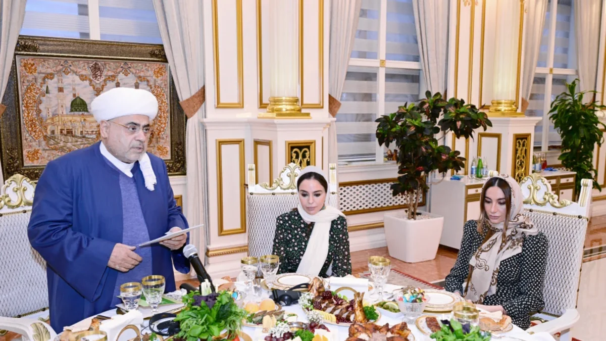 В связи со священным месяцем Рамазан проведена церемония ифтара