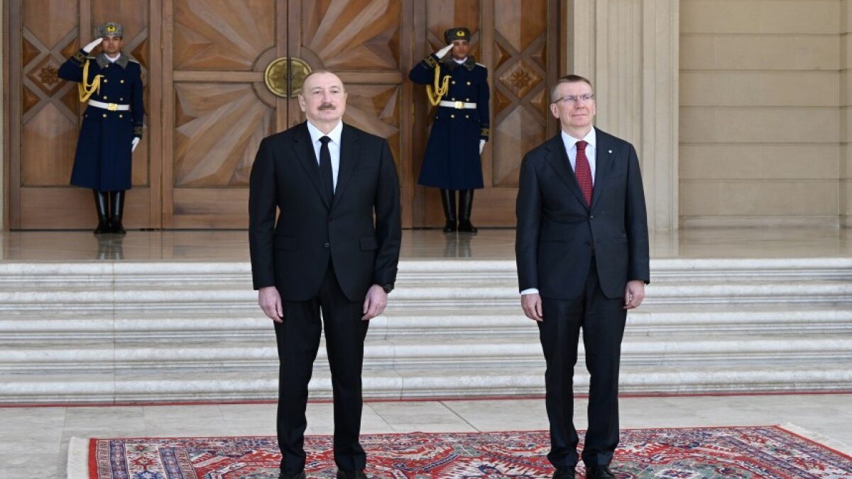 Состоялась официальная церемония встречи Президента Латвии – ФОТО