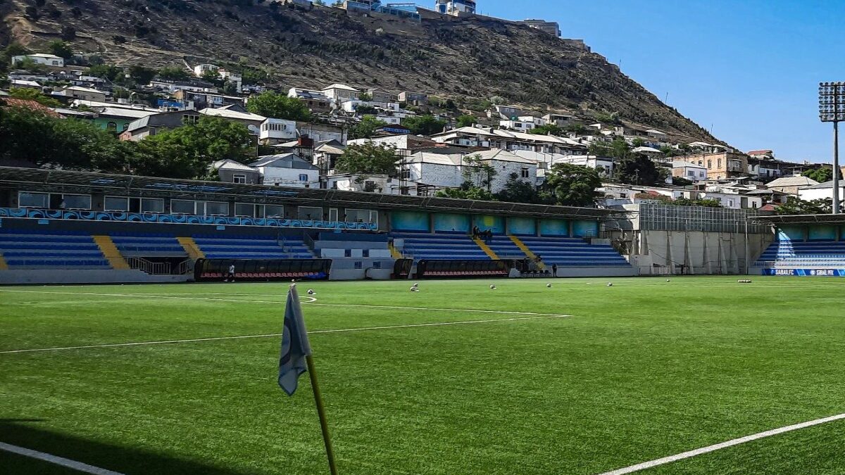 В Азербайджане несколько стадионов будут закрыты на ремонт