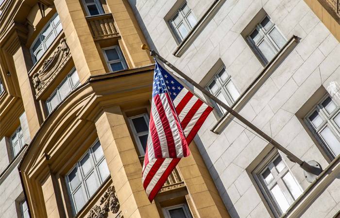 Госдепартамент США призвал своих граждан немедленно покинуть Иран