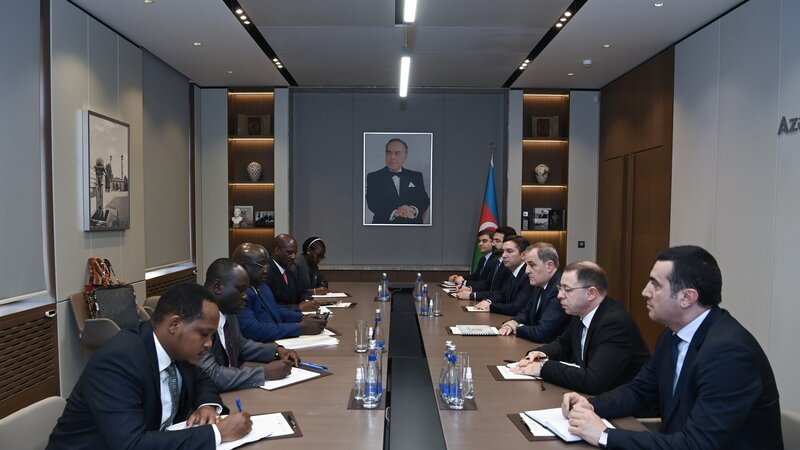 Джейхун Байрамов принял государственного министра Уганды – ФОТО