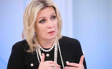 Захарова назвала Зеленского невеждой