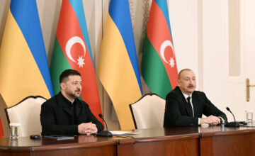 Зеленский поблагодарил Президента Ильхама Алиева за помощь Украине