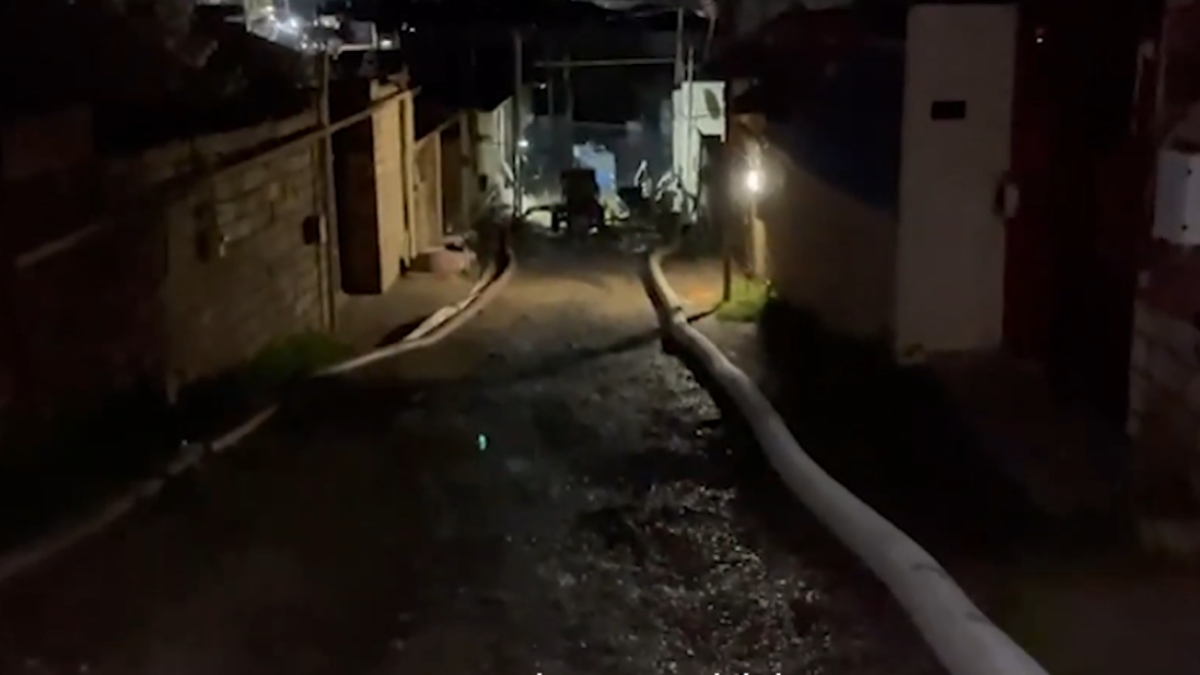 МЧС продолжает устранение последствий, вызванных интенсивными осадками – ВИДЕО