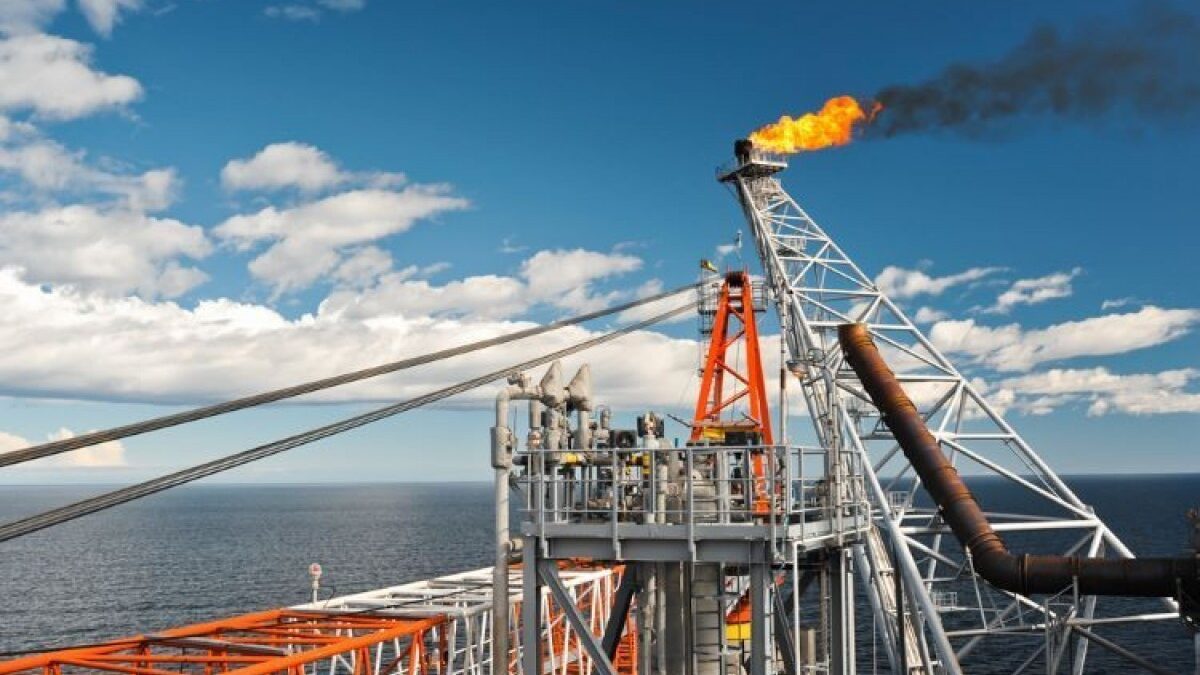 В Европе в прошлом месяце природный газ подорожал более чем на 30% в годовом исчислении