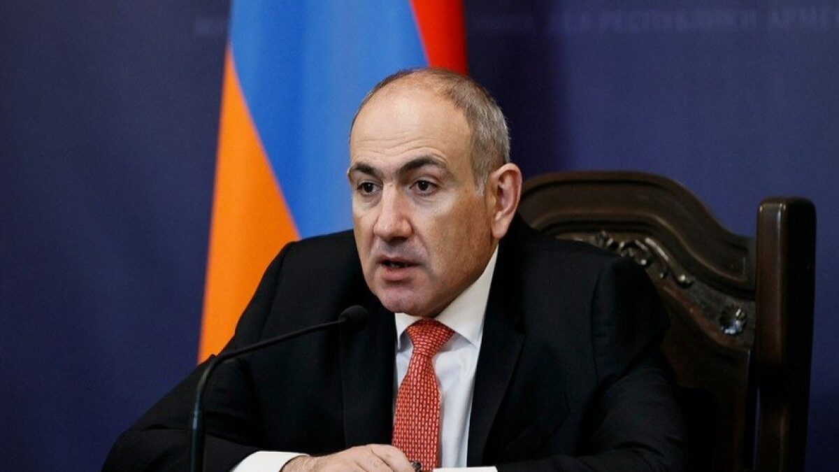 Пашинян: Мы не обсуждаем с Азербайджаном возвращение армян в Карабах, Баку и другие места