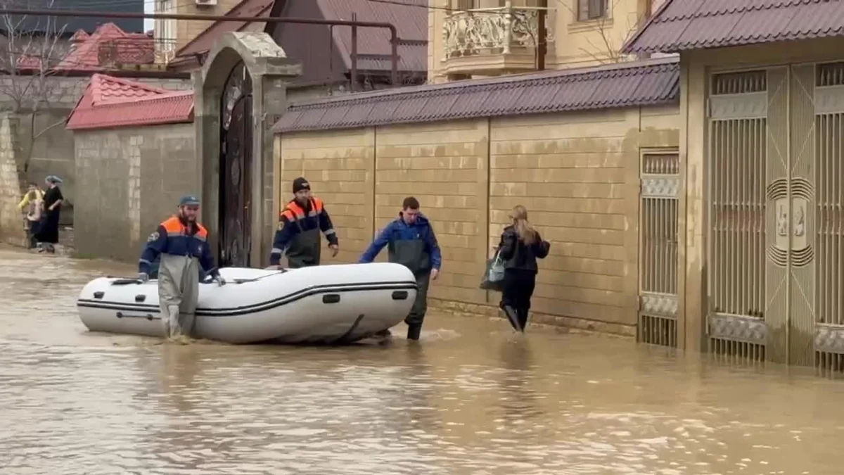 В Дагестане после сильных дождей под водой оказались более 500 домов