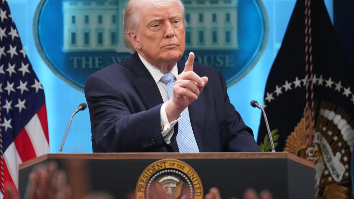 США выступили с жестким предупреждением странам, поставляющим оружие Ирану