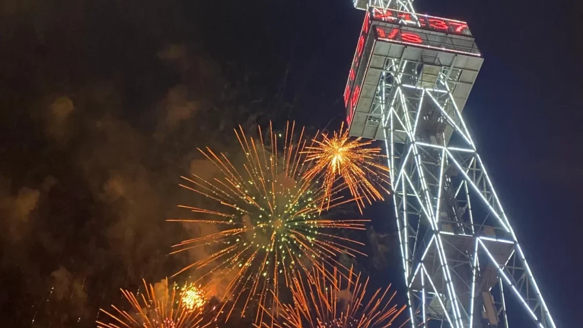 На бульваре начался показ Национального Эталонного Времени