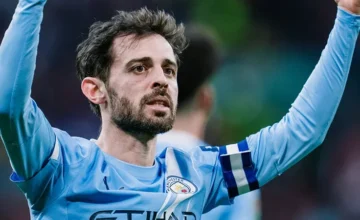 «Манчестер Сити» объявил об уходе звездного футболиста