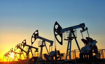 Нефть на биржах подорожала