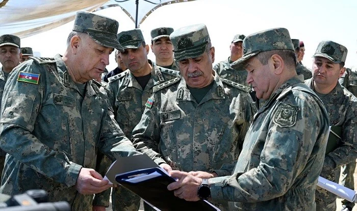 В Карабахе создаются новые объекты военной инфраструктуры