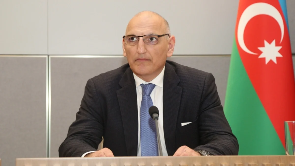 Эльчин Амирбеков дал интервью журналу «Euro»