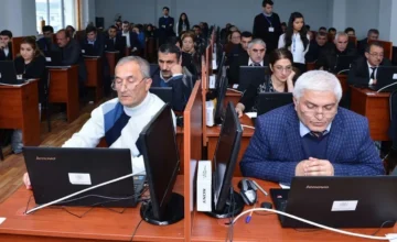 В следующем месяце будет проведен тестовый экзамен по проверке профессиональных знаний для директоров