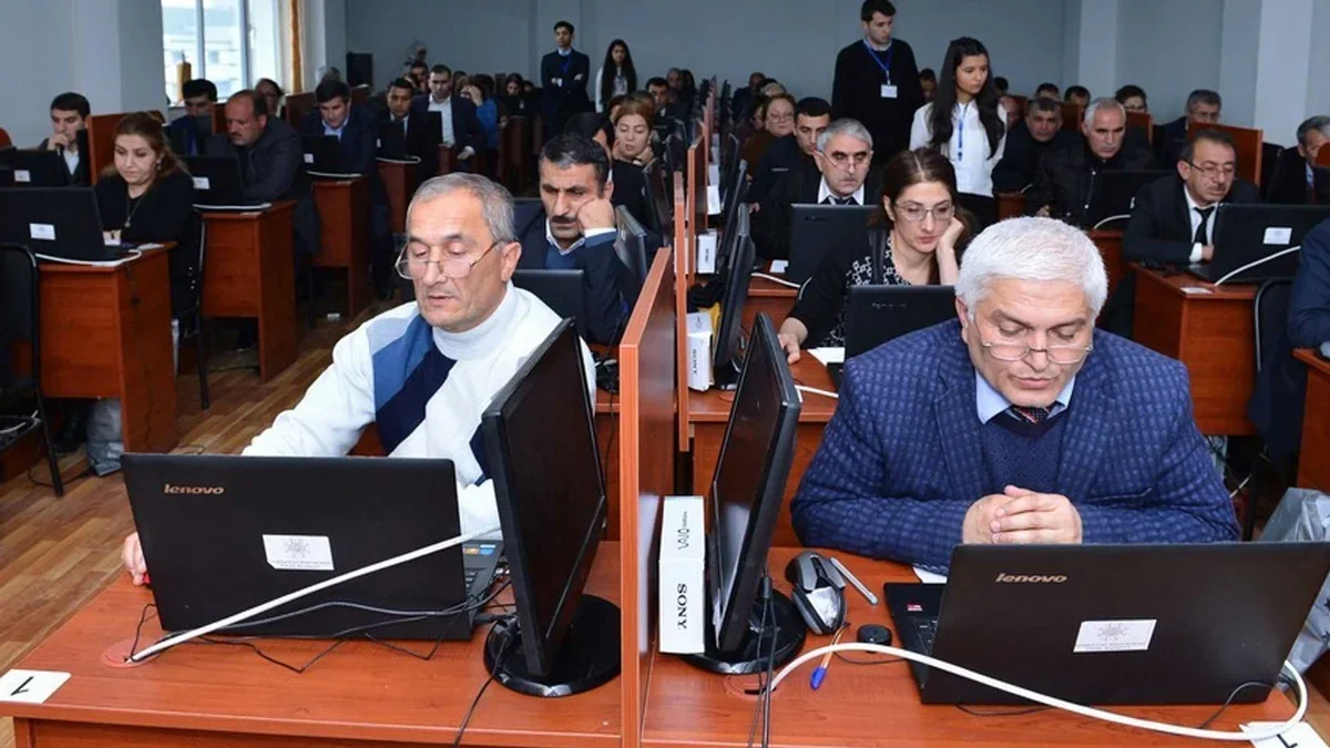 В следующем месяце будет проведен тестовый экзамен по проверке профессиональных знаний для директоров