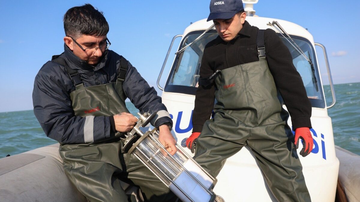 На Каспийском море проведены мероприятия по мониторингу и контролю