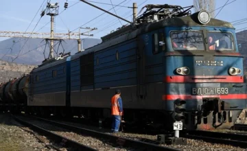 Из Азербайджана в Армению отправились 5 вагонов зерна