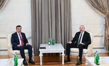 Президент Азербайджана принял Джевдета Йылмаза