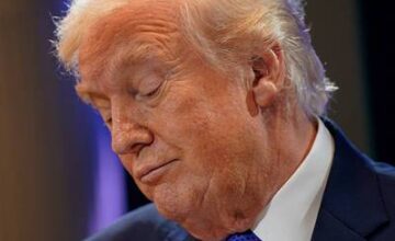 Трамп назвал США глупой страной