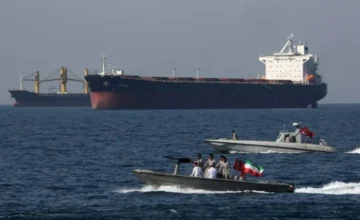 “Tasnim”: Шестеро иранцев с захваченного США судна освобождены