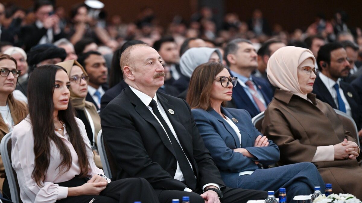 В социальных сетях Президента опубликована публикация о визите в Турцию – ВИДЕО