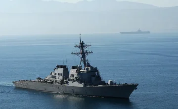 СМИ: На эсминце «USS Higgins» произошел пожар