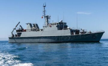 Захваченное США иранское судно имеет связи с Китаем