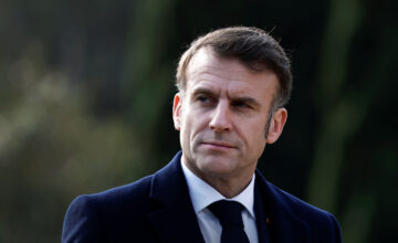 Макрон прибыл в Польшу