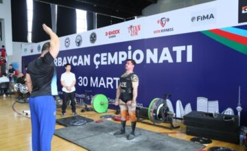 Сотрудник МЧС завоевал 2 золотые медали на чемпионате страны