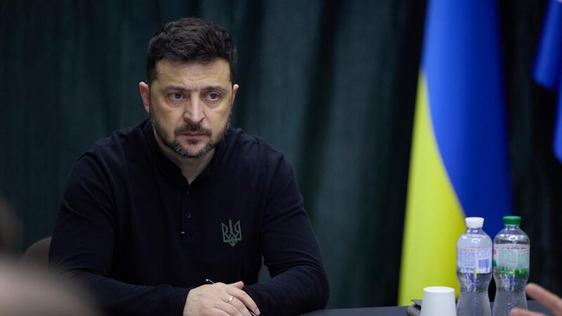 Зеленский ввел санкции против российских командиров и торговых судов