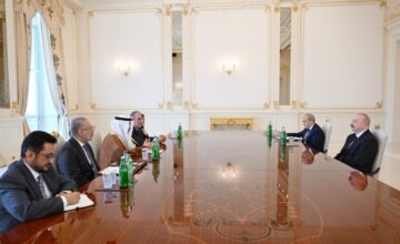 Президент Ильхам Алиев принял председателя Группы Исламского банка развития