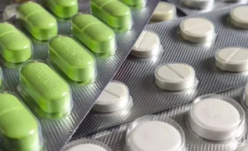 Европейские страны могут столкнуться с нехваткой лекарств из-за блокады Ормузского пролива