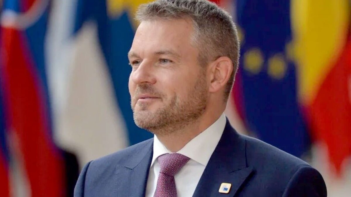 Президент Словакии посетит Азербайджан в июле