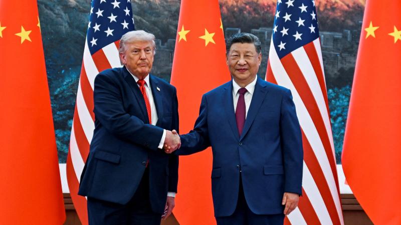 Историческая вершина в Китае: началась встреча Си и Трампа