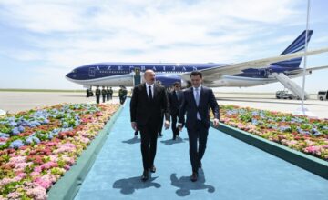 Президент Ильхам Алиев прибыл с рабочим визитом в Казахстан