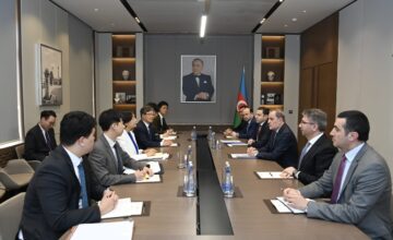 Джейхун Байрамов встретился с заместителем министра иностранных дел Кореи