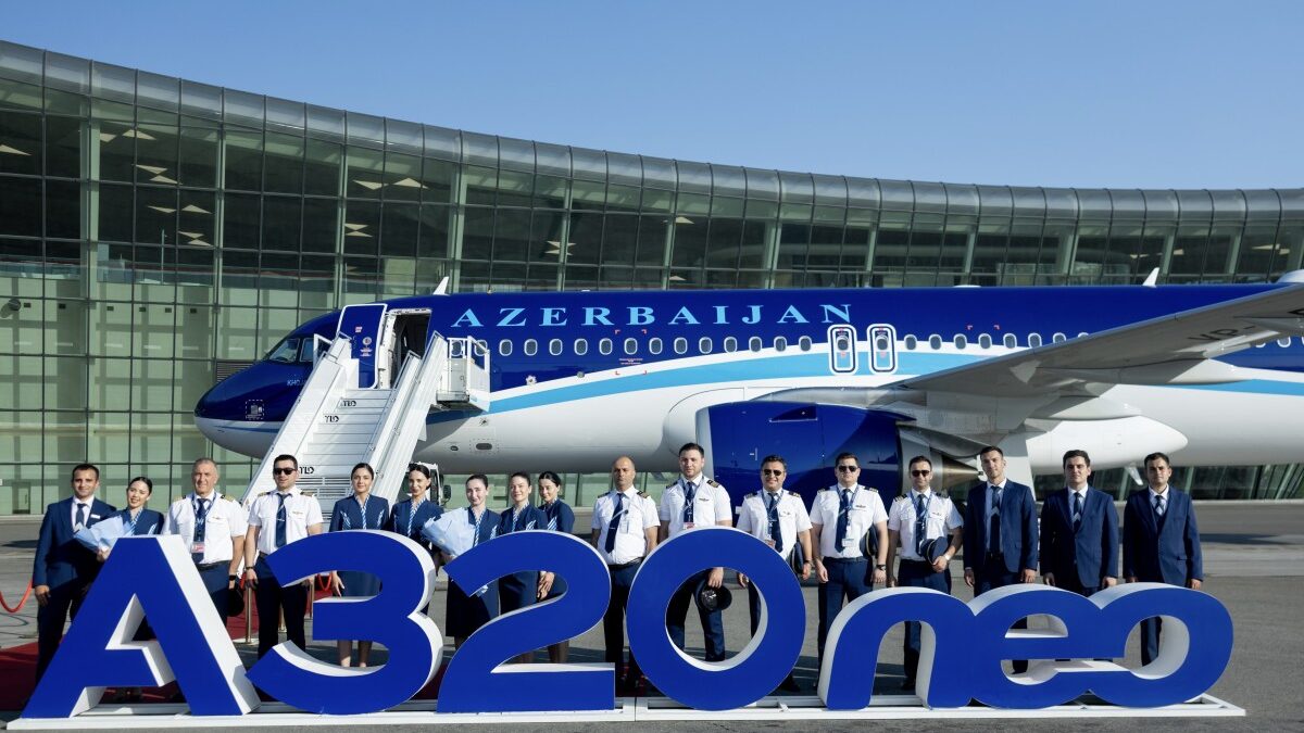 Флот AZAL пополнился четвертым современным самолетом Airbus A320neo