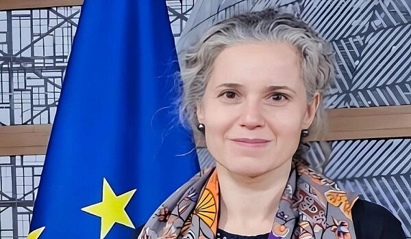 Магдалена Гроно прибывает в Азербайджан