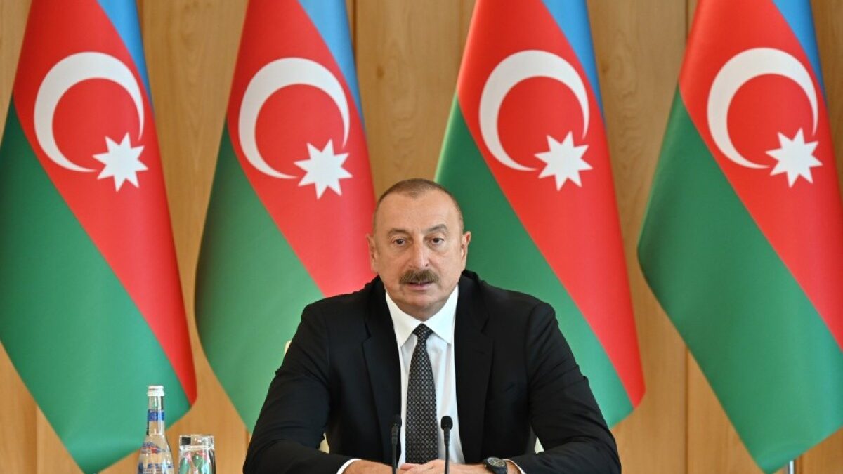 Президент: Преступления, совершенные против исламского культурного наследия на наших землях, являются наглядным проявлением исламофобии