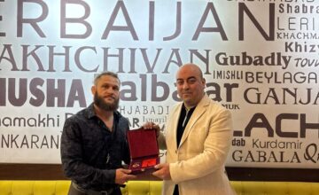 Наш известный соотечественник, боец UFC Рафаэль Физиев награжден орденом «Гордость Азербайджана»