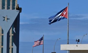Правительство Кубы осуждает новые санкции США
