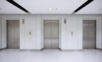 На этих станциях метро будут установлены лифты