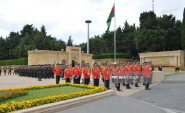 В Баку проходит марш военнослужащих в День Вооруженных сил – ФОТО
